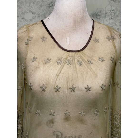 Anthropologie RYU Embroidered Top Sm Scalloped BOHO Bell Sleeve Overlay Blouse - Picture 3 of 9